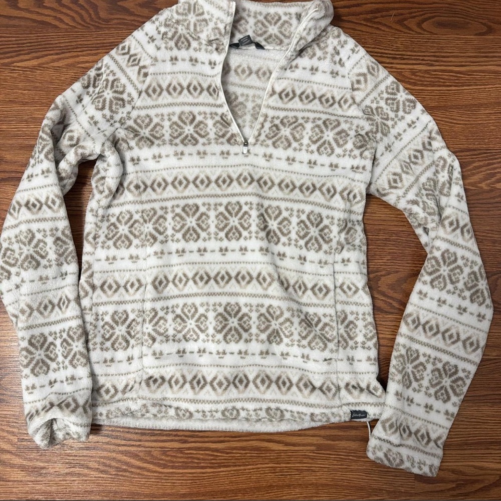 Eddie Bauer Cream and Brown V-Neck Sweater